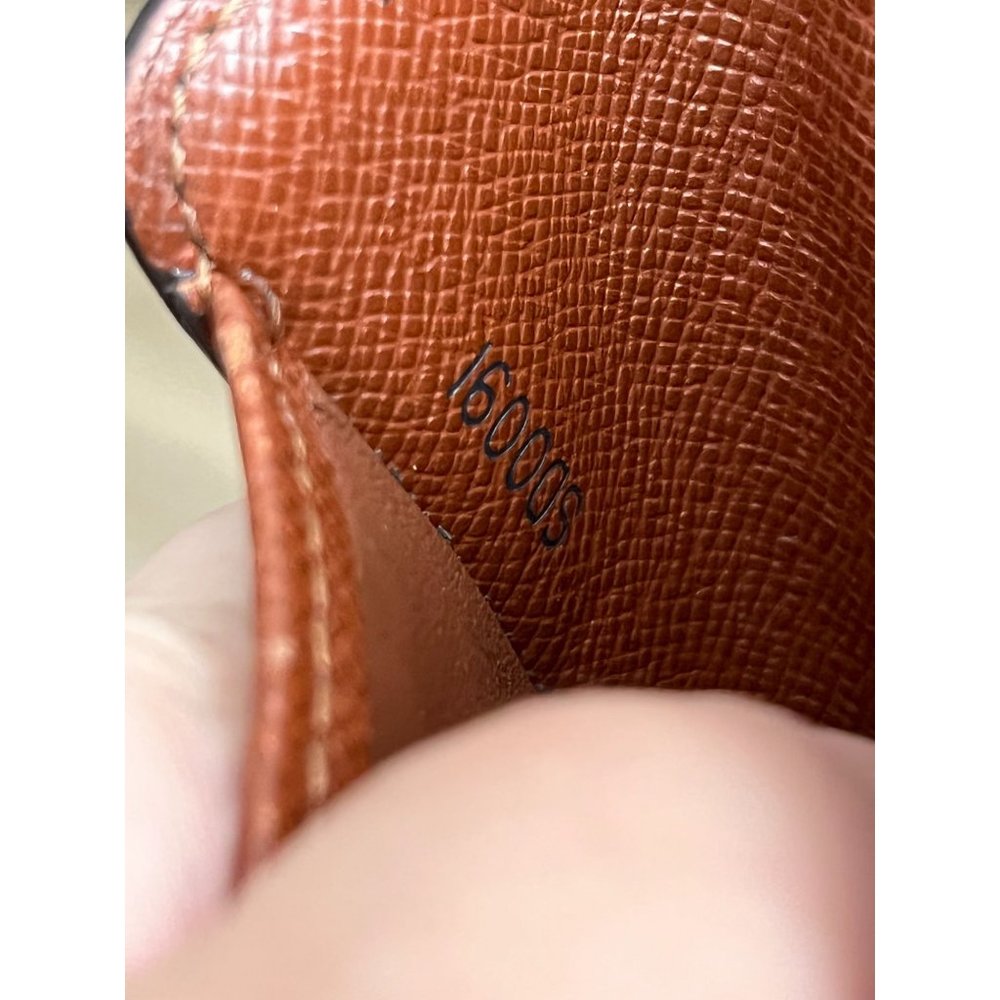 LV Louis Vuitton Bi Fold Monogram Compact Snap Wallet Unisex - Picture 14 of 14